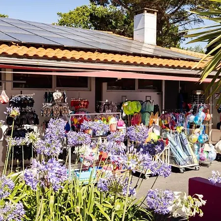 Mobile Homes By Kelair At La Yole Camping Saint-Jean-de-Monts