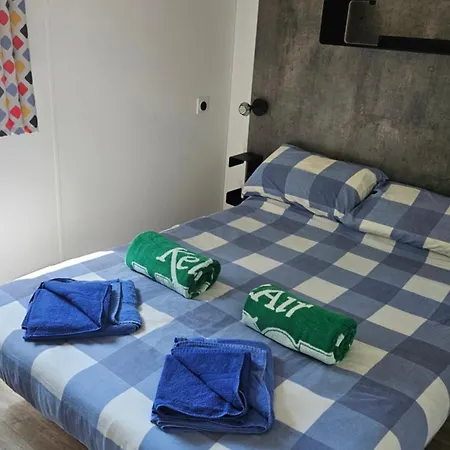 Mobile Homes By Kelair At La Yole אתר קמפינג