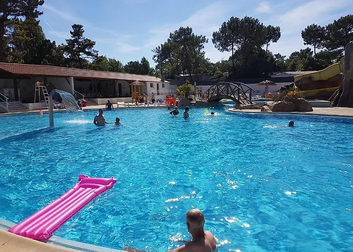 Kemping Mobile Homes By Kelair At La Yole Saint-Jean-de-Monts