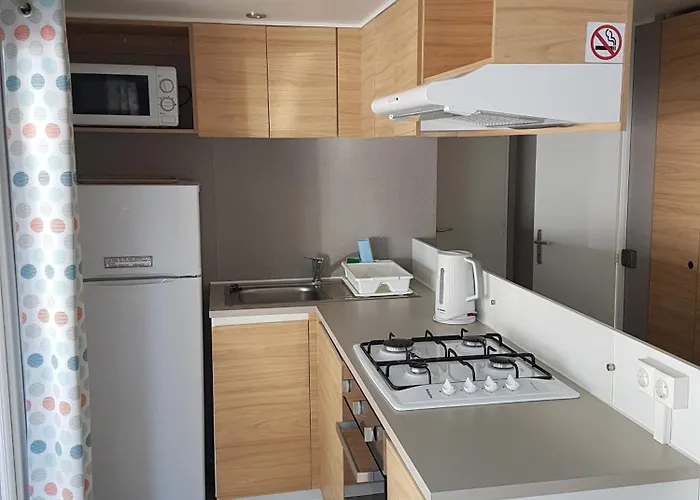 Mobile Homes By Kelair At La Yole Kemping *